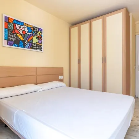 Apartamento Frente A Playa Y 10 Min Port Aventura Apartment Cambrils